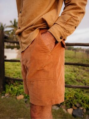Mollusk California Corduroy Shorts in Rust Orange size small back elastic